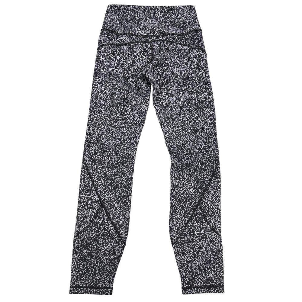 LULULEMON In Movement Tight 25" Everlux Sz 4 Diffuse Starlight Black - Picture 5 of 8